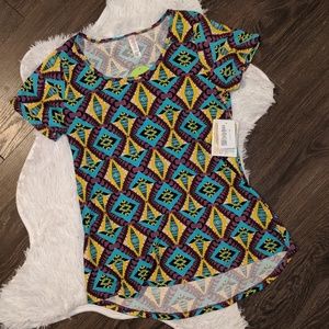 LuLaRoe Classic T XS, Purple Background